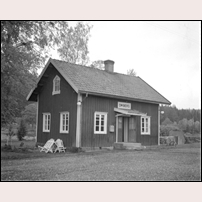 Omberg station på 1940-talet. Bild från Järnvägsmuseet. Foto: Okänd. 