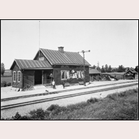 Tarsta station 1908. Bild från Järnvägsmuseet. Foto: Samuel Lindskog. 