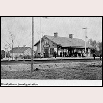 Rosshyttan station omkring 1900. Okänt vykort på bild från Järnvägsmuseet. Foto: Okänd. 