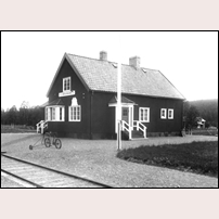 Högstrand station troligen 1928. Bild från Järnvägsmuseet. Foto: Okänd. 
