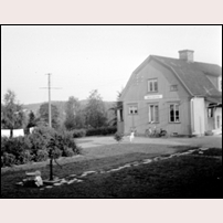 Bergeforsen hållplats omkring 1945, med det gamla namnet Indalsälven. Bild från Järnvägsmuseet. Foto: Okänd. 