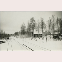 715 Tretjärn omkring 1930. Fotoriktning söderut. Bild från Järnvägsmuseet. Foto: Okänd. 