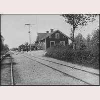 Bökö station 1910- eller 1920-tal, uppgifterna i museet varierar. Bild från Järnvägsmuseet. Foto: Malmsten. 