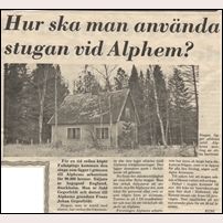 Källeryd banvaktsstuga i sin nya roll vid Alphems arboretum. Tidningsartikeln är med all sannolikhet hämtad ur Falköpings Tidning och är skriven av Rune Nilsson som var tidningens lokalredaktör i Floby mellan 1953 och 1990. 