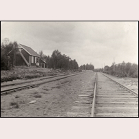 124a Repbäcken 1900 - 1910. Järnvägen som svänger åt vänster går till Björbo - Vansbro, den som går rakt fram är linjen mot Rättvik - Mora. Bild från Järnvägsmuseet. Foto: Okänd. 