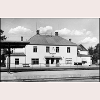 Vetlanda station på 1940-talet. Bild från Järnvägsmuseet. Foto: Okänd. 