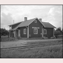 Alva kyrka hållplats omkring 1958. Bild från Järnvägsmuseet. Foto: Olof Sjöholm. 