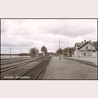 Sävsjöström station 1945. Okänt vykort. Foto: Okänd. 