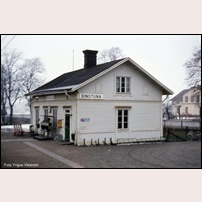 Dingtuna station den 5 april 1966. Foto: Yngve Vikström. 