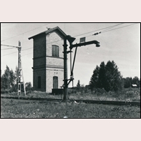 Örbyhus station. Vattentornet revs 1982. Foto: Okänd. 