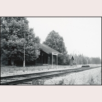 Smedsäng station på 1950- eller 1960-talet. Bild från Järnvägsmuseet. Foto: Okänd. 