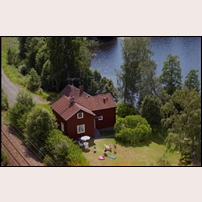 102 Sundet 1993. Bilden tillhör Arkiv Digital (www.arkivdigital.se) och är en digitalfotograferad bild. Arkiv Digital har flera miljoner liknande bebyggelsebilder från hela Sverige. Foto: Okänd. 