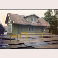 Skultorp station 1968 eller 1969. Bild från Järnvägsmuseet. Foto: Okänd. 